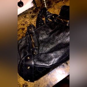 Women’s Gucci Pelham Monogram Shoulder Bag